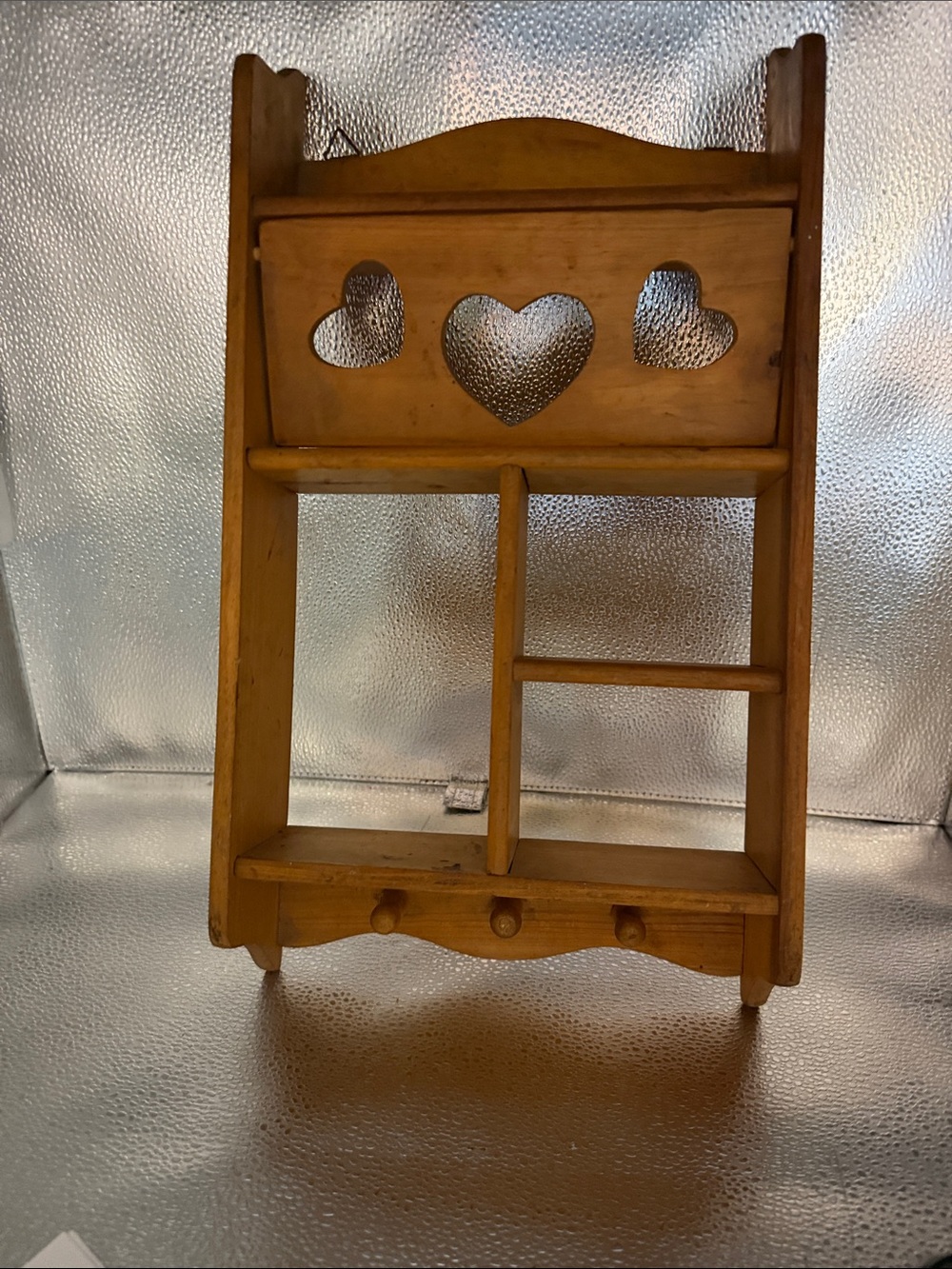 Vintage 80s Wooden Wall Display shelf with 3 cut heart outs . Project